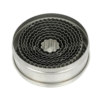 Stampini in scatola 14 pezzi festonati CM 2-10,5